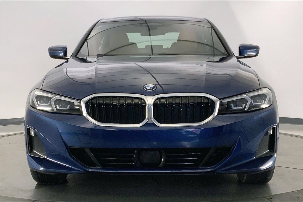 Used 2023 BMW 330e xDrive AWD/4WD image 2
