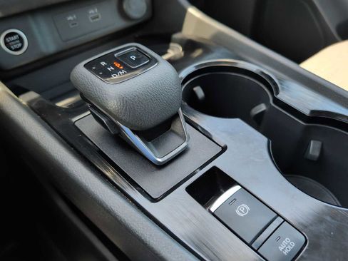 Used 2023 Nissan Rogue SV FWD image 20