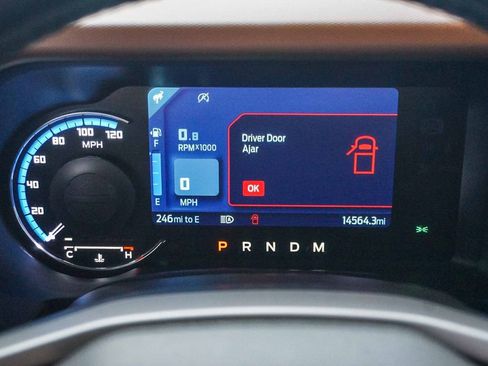 Used 2024 Ford Bronco Outer Banks AWD/4WD image 22