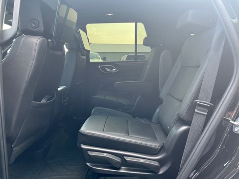 Used 2023 Chevrolet Tahoe LT w/ LT Signature Package AWD/4WD image 18