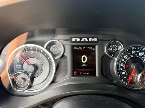 Used 2020 RAM 1500 Lone Star RWD image 11