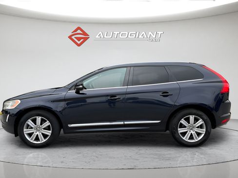 Used 2017 Volvo XC60 T5 Inscription FWD image 6