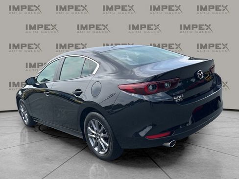 Used 2024 MAZDA MAZDA3 s image 3