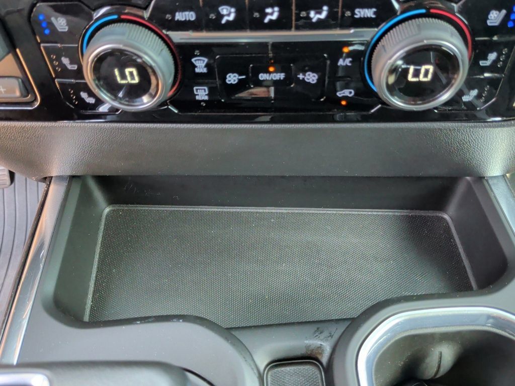 Used 2022 Chevrolet Silverado 1500 LTZ AWD/4WD image 32