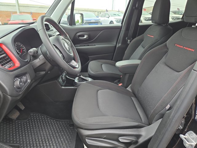 Used 2023 Jeep Renegade Trailhawk AWD/4WD image 93