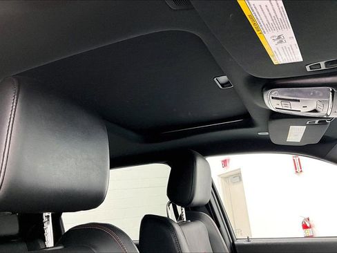 Used 2024 Dodge Durango R/T AWD/4WD image 21