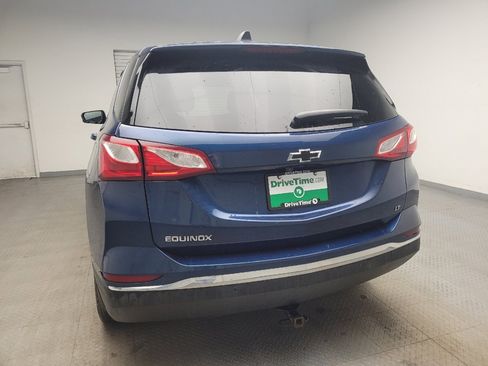 Used 2020 Chevrolet Equinox LT w/ Driver Convenience Package FWD image 6