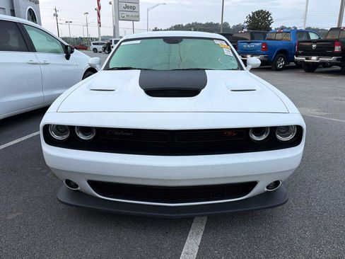 Used 2023 Dodge Challenger R/T Scat Pack w/ Plus Package RWD image 2