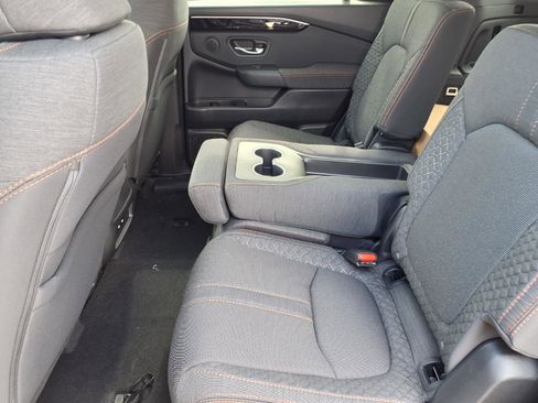 New 2026 Honda Pilot Sport image 10