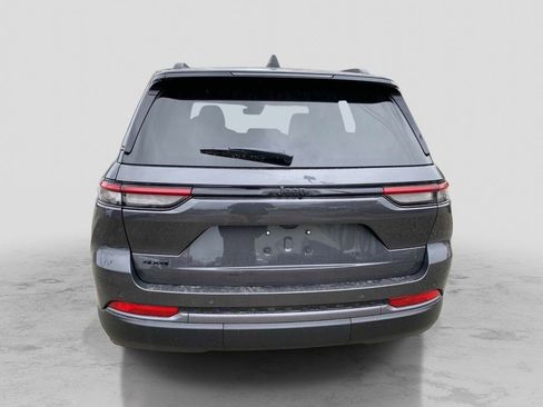 New 2026 Jeep Grand Cherokee Limited AWD/4WD image 4