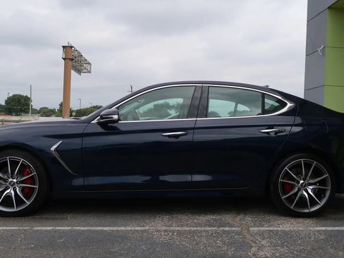 Used 2019 Genesis G70 2.0T Sport RWD image 8