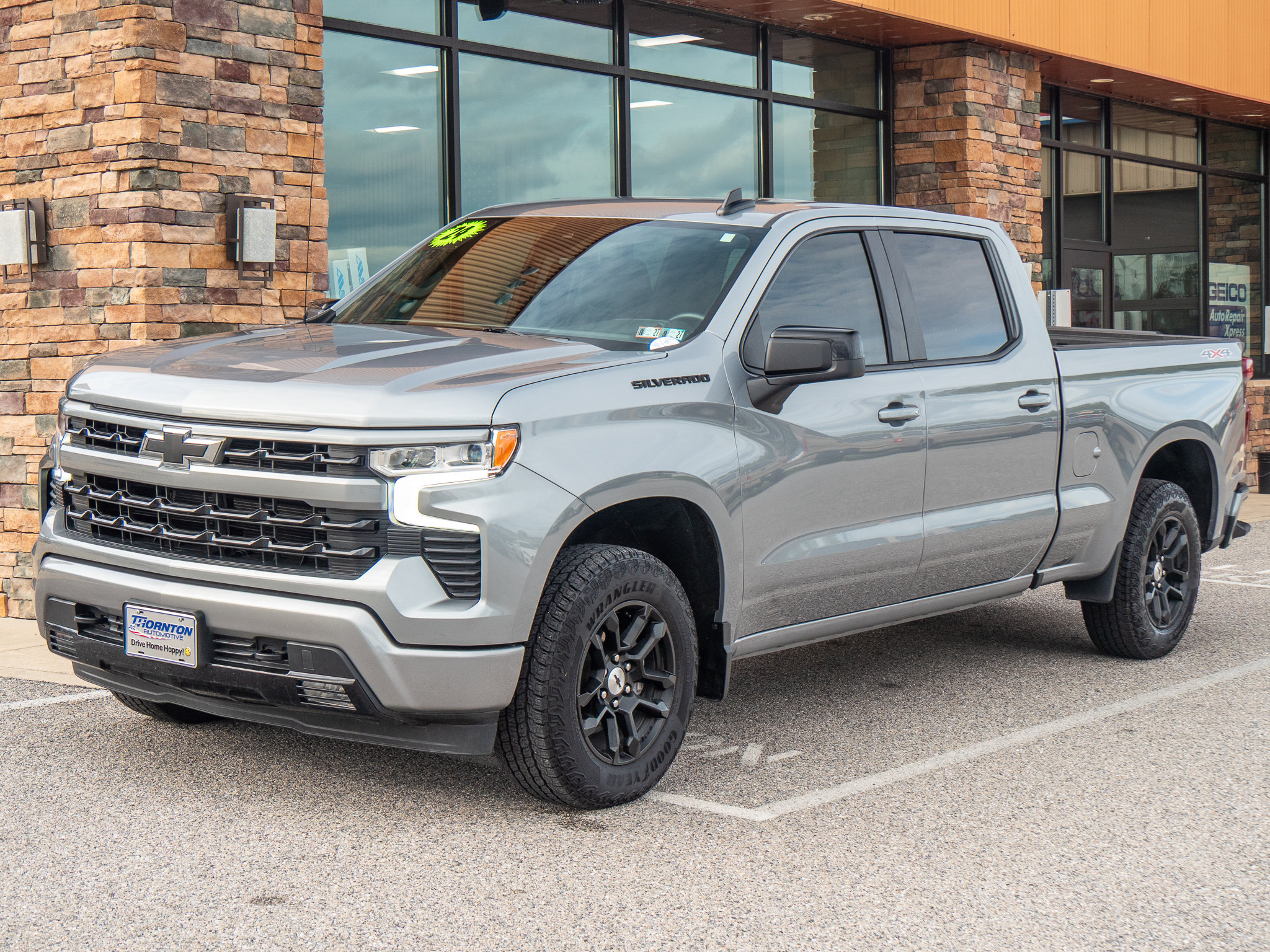 Used 2024 Chevrolet Silverado 1500 RST w/ Protection Package AWD/4WD image 7