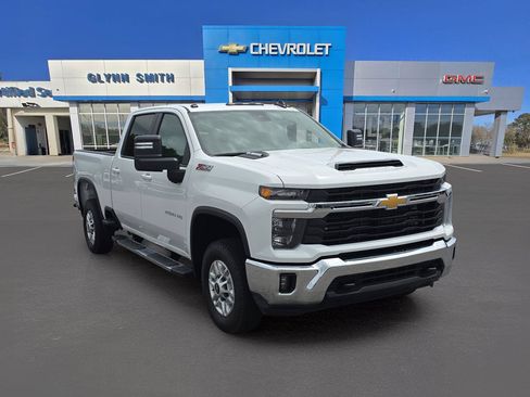 New 2026 Chevrolet Silverado 2500 LT AWD/4WD image 3