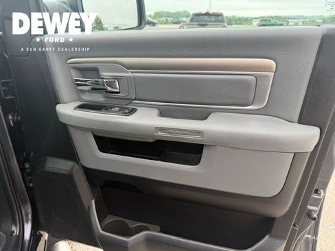 Used 2015 RAM 1500 Big Horn AWD/4WD image 38
