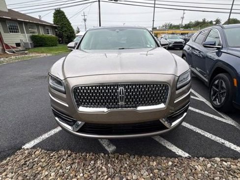 Used 2020 Lincoln Nautilus Reserve AWD/4WD image 4