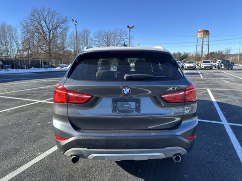 Used 2017 BMW X1 xDrive28i image 7
