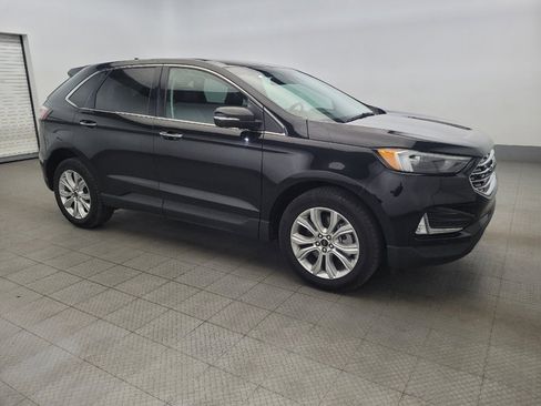 Used 2023 Ford Edge Titanium image 11