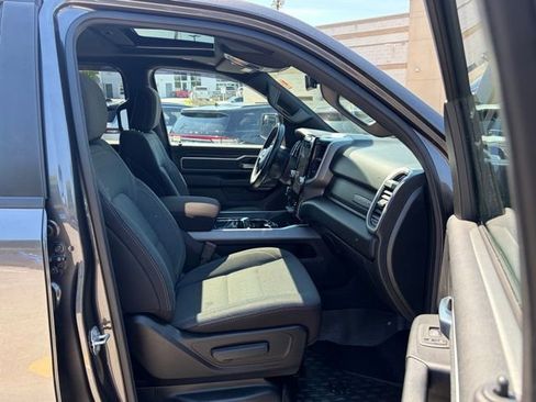 Used 2022 RAM 1500 Big Horn AWD/4WD image 29