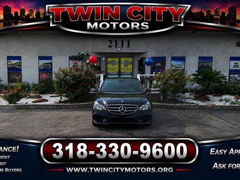 Used 2016 Mercedes-Benz E 350 Sedan image 1