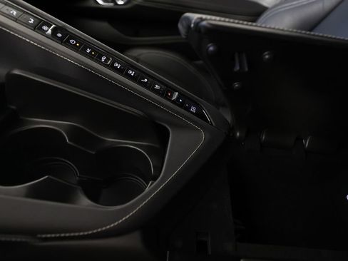 Used 2023 Chevrolet Corvette Stingray Preferred Cpe w/ 2LT RWD image 32