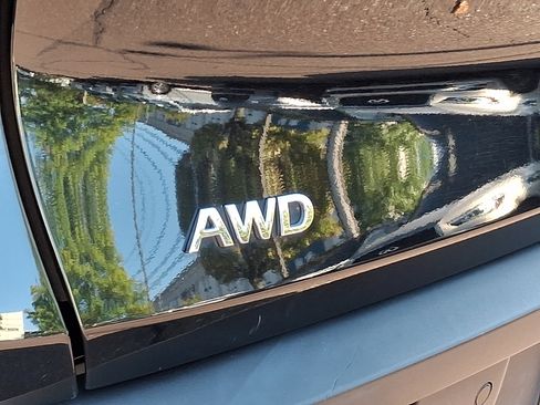 Certified 2023 INFINITI QX60 Luxe AWD/4WD image 33