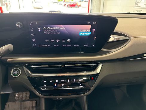 Used 2025 Buick Envista Avenir FWD image 13