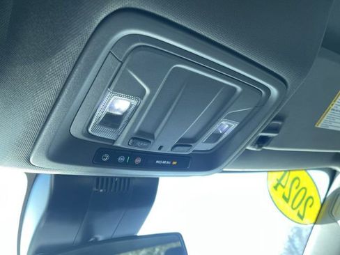 Used 2024 Chevrolet Silverado 2500 LT image 34