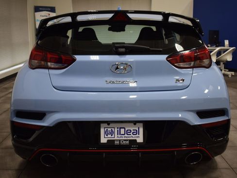 Used 2021 Hyundai Veloster N image 3