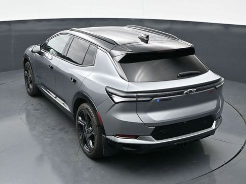 Used 2024 Chevrolet Equinox EV RS w/ Active Safety Package 3 FWD image 30