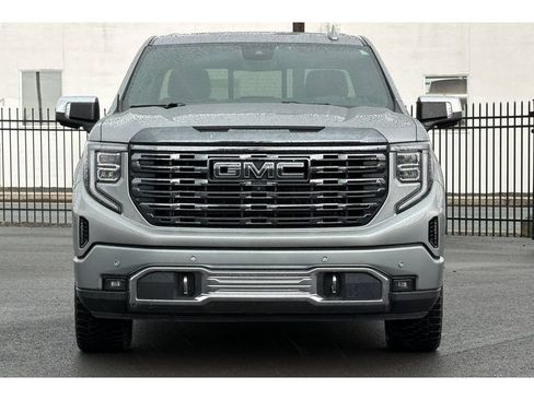 Used 2023 GMC Sierra 1500 Denali Ultimate AWD/4WD image 10