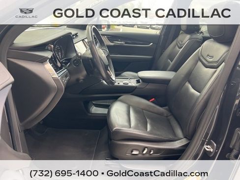 Certified 2022 Cadillac XT6 Premium Luxury image 18