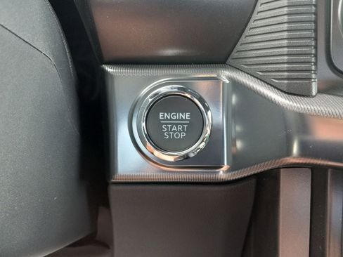 New 2025 Ford F150 Lariat w/ Equipment Group 502A High image 25