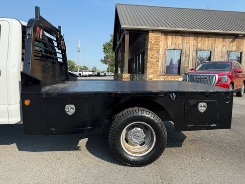 Used 2018 Ford F350 XL w/ Power Equipment Group image 33