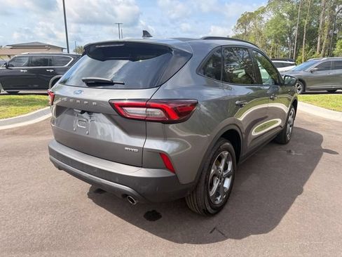 Used 2025 Ford Escape ST-Line AWD/4WD image 12