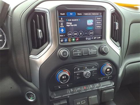 Used 2021 Chevrolet Silverado 1500 LT Trail Boss w/ Convenience Package II image 13