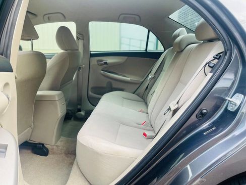 Used 2011 Toyota Corolla LE image 12