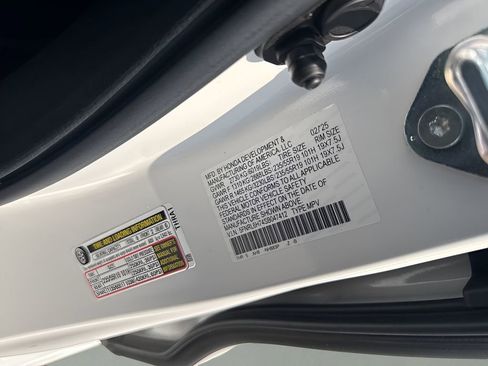 Used 2025 Honda Odyssey Sport-L image 38