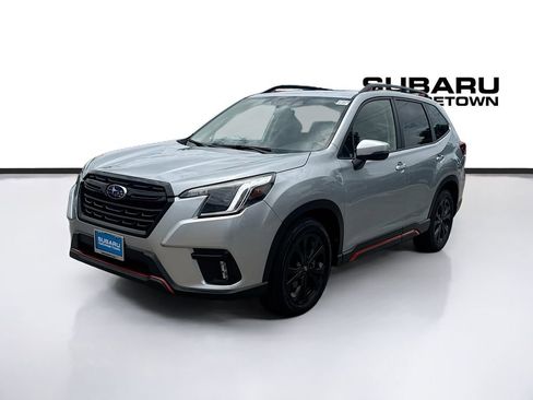 Used 2024 Subaru Forester Sport AWD/4WD image 3