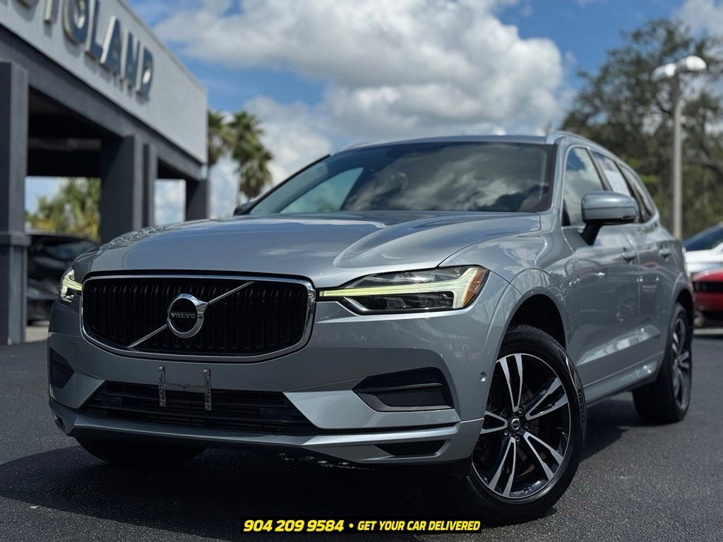 Used 2018 Volvo XC60 T6 Momentum w/ Vision Package AWD/4WD image 11