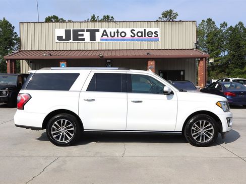 Used 2018 Ford Expedition Max Limited RWD image 8