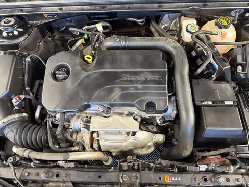 Used 2022 Chevrolet Malibu LS w/ LPO, Floor Liner Package FWD image 27