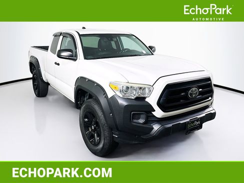 Used 2020 Toyota Tacoma SR image 1