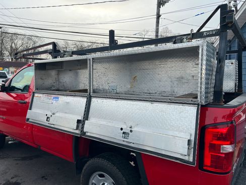 Used 2018 GMC Sierra 2500 Pickup 2D 8 ft image 25