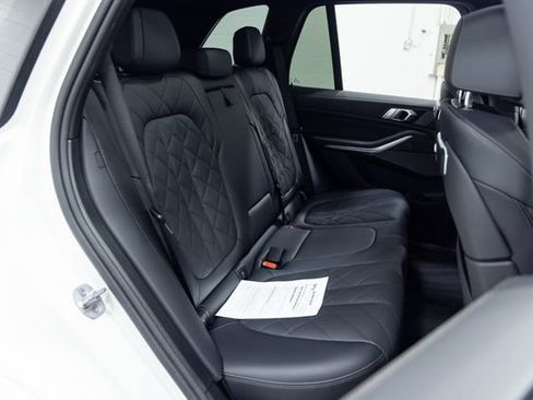 Used 2026 BMW X5 M60i AWD/4WD image 24