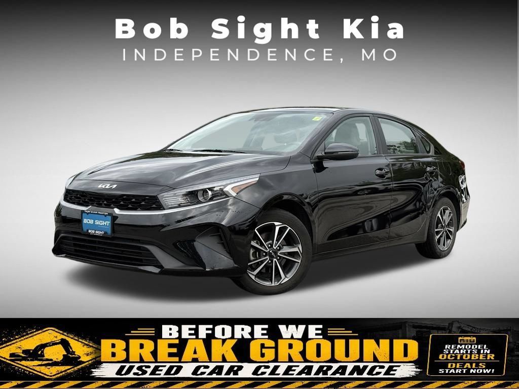 Used 2023 Kia Forte LXS w/ LXS Technology Package FWD image 1