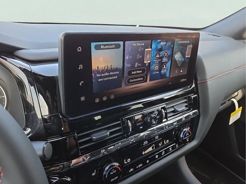 New 2026 Nissan Pathfinder Rock Creek image 17