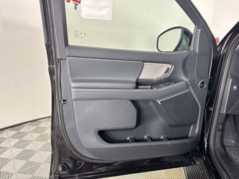 New 2025 Ford Expedition Max Active image 16