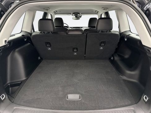 Used 2023 Jeep Grand Cherokee Limited image 18