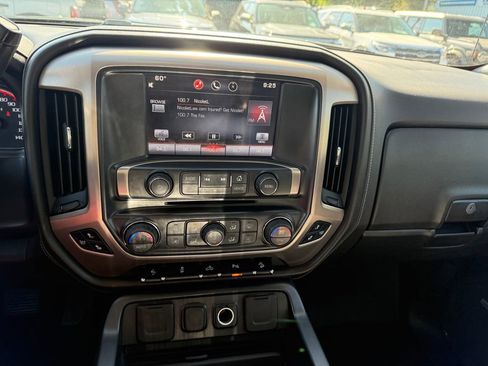 Used 2015 GMC Sierra 1500 Denali AWD/4WD image 29