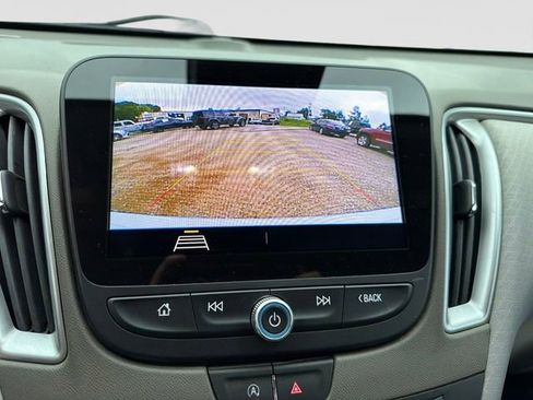 Used 2020 Chevrolet Malibu LS w/ Driver Confidence Package II FWD image 20